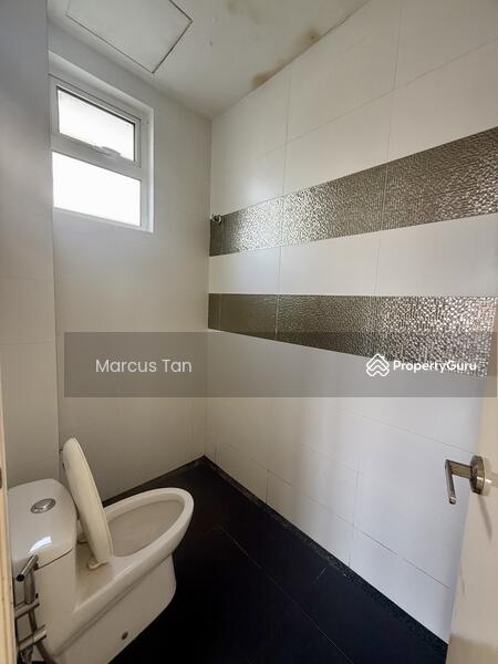 Untuk Dijual - Link Bungalow at Alam Nusantara, 45x95, 7 Rooms Linked Bungalow